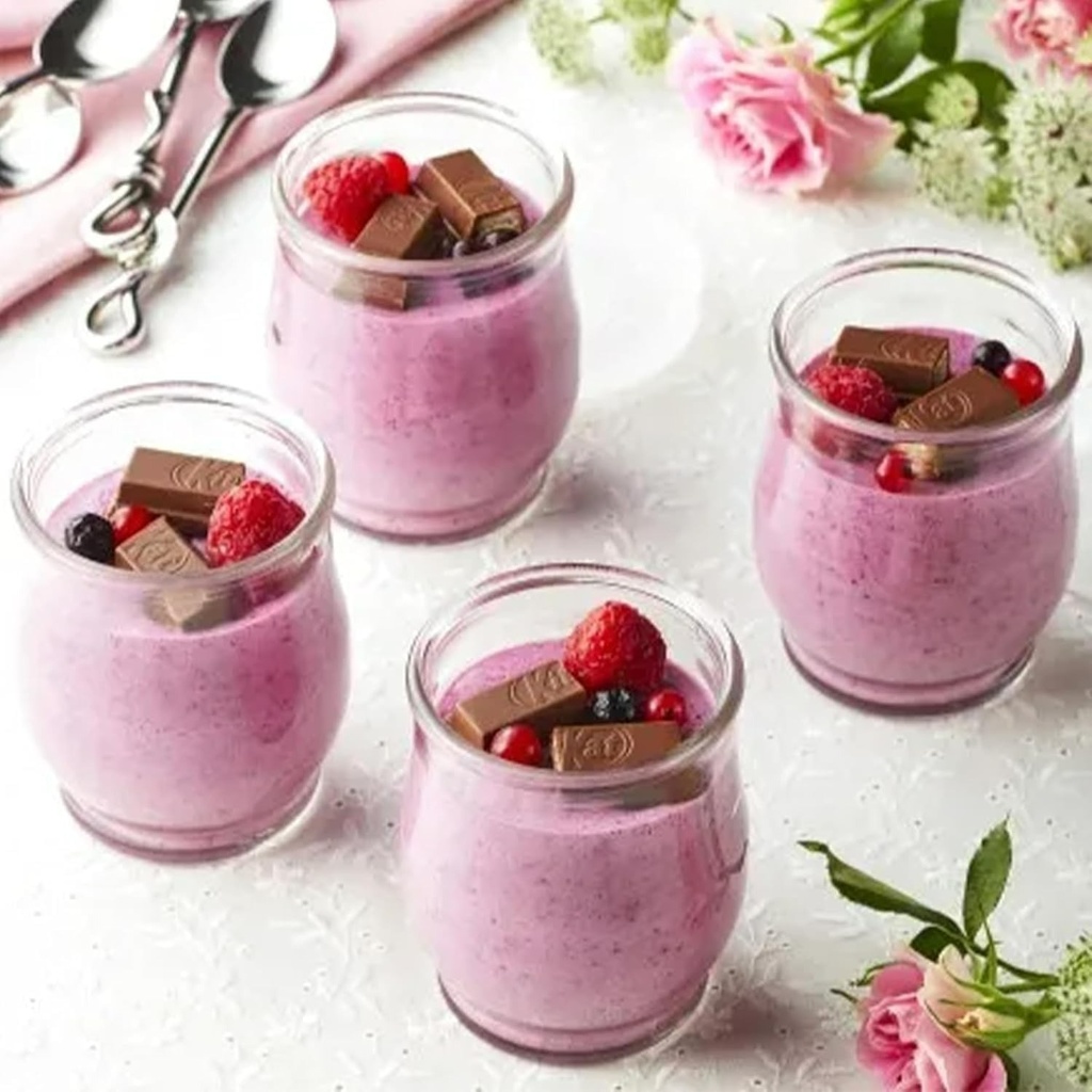 KitKat Wafer Chocolate Strawberry 10P *24